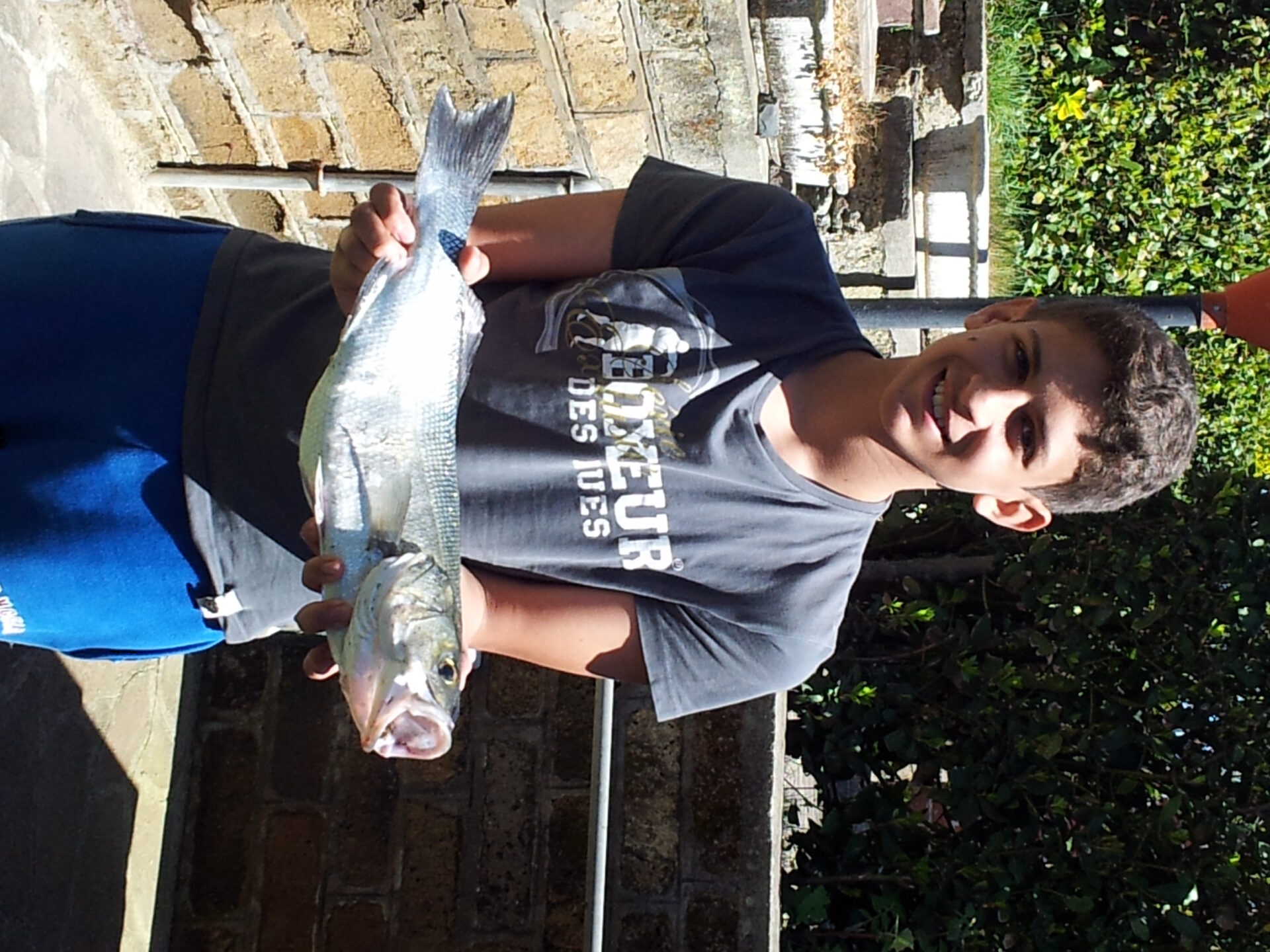 spigola catturata a surfcasting da riccardo