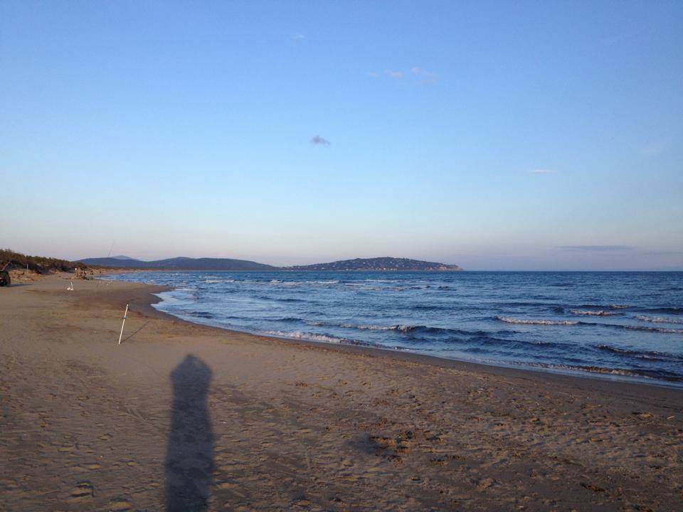 Beach ledgering Feniglia